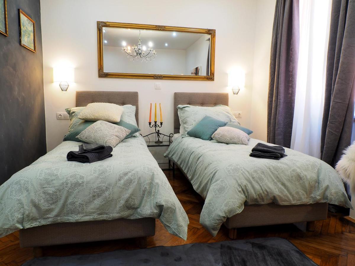 Deluxe Zoya Centar Διαμέρισμα Πούλα Δωμάτιο φωτογραφία