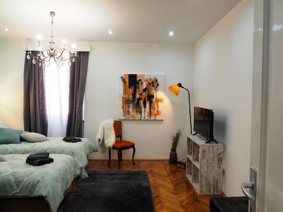 Deluxe Zoya Centar Διαμέρισμα Πούλα Δωμάτιο φωτογραφία